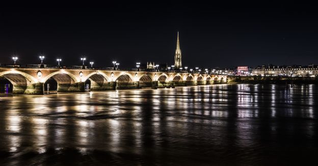 Bordeaux la nuit